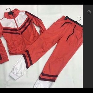 Boutique- Pants - Track Suit BNWOT STUNNING Boutique- Pants - Track Suit BNWOT STUNNING